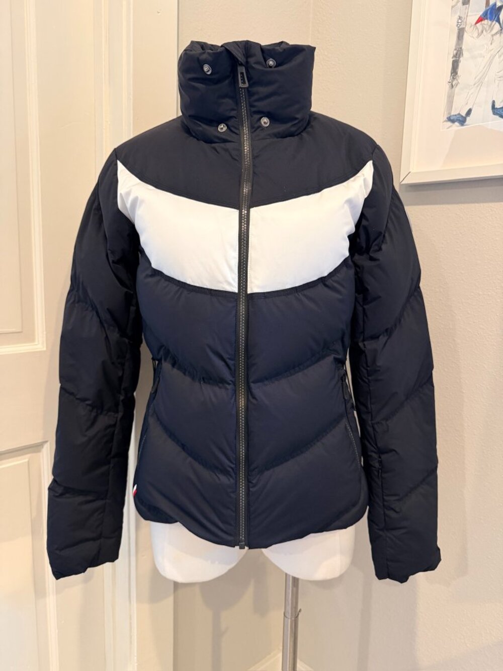 Rossingnol Black and White Ski Jacket size S